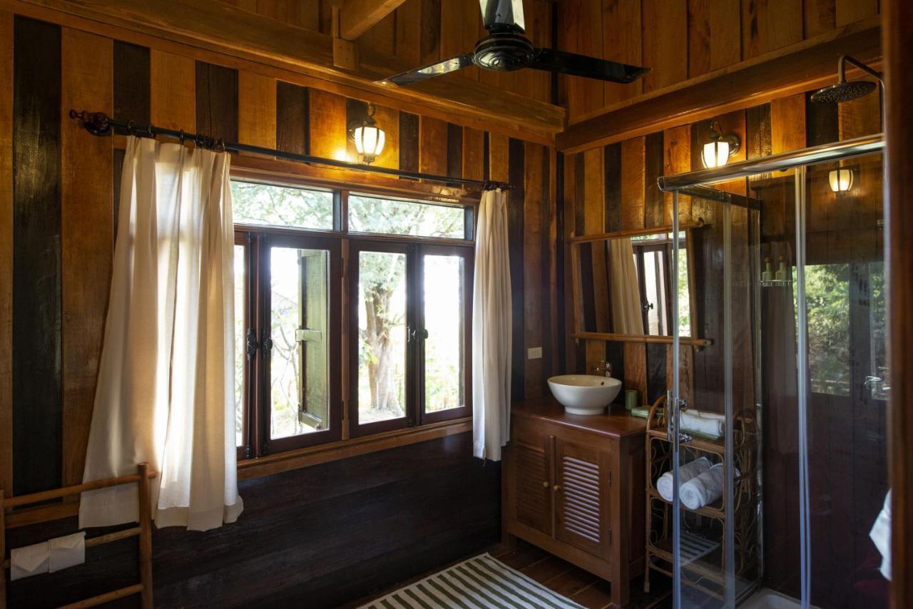 צ'מפסק La Folie Lodge מראה חיצוני תמונה